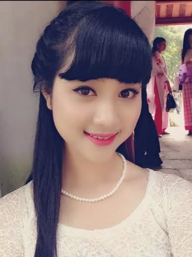 Ảnh Gái Xinh Tết Quyến Rũ – Những Góc Nhìn Đẹp Mê Lòng Người